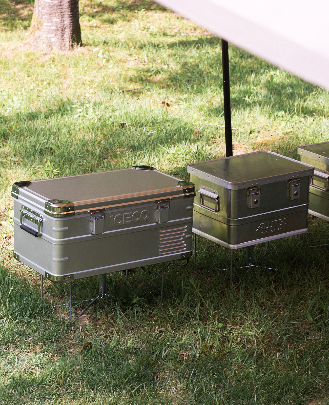 ポータブル冷蔵庫スタンド | ICECO